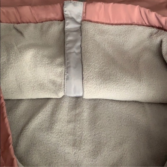 Women's Gray and Pink Hooded Jacket Steve Madden NWT - Picture 5 of 8